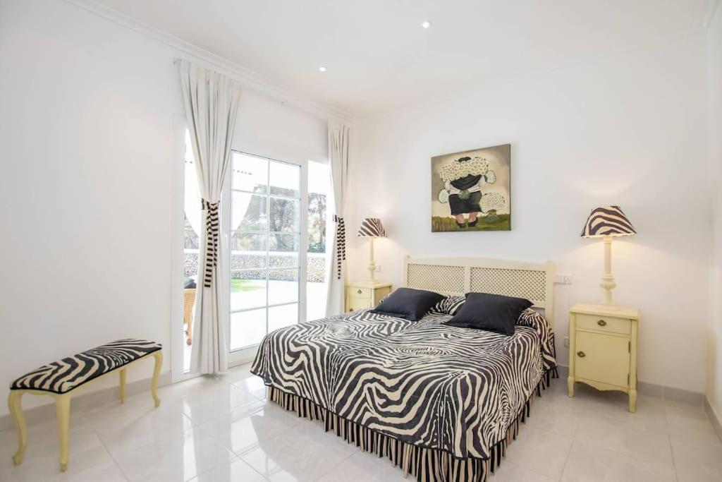 Menorca Villa Marbella 桑帕克 外观 照片