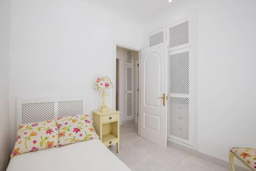 Menorca Villa Marbella 桑帕克 外观 照片