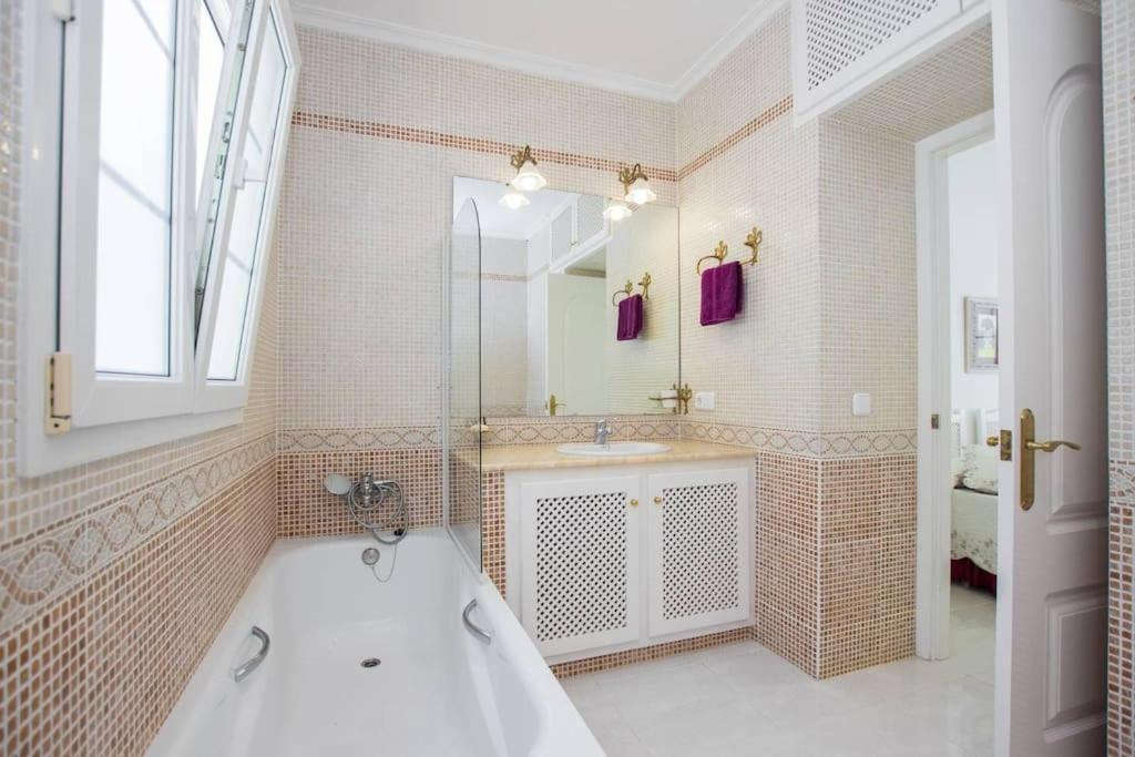 Menorca Villa Marbella 桑帕克 外观 照片